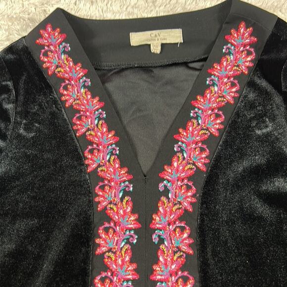 Chelsea and Violet black velvet and embroidered long sleeved dress, size xs - Picture 4 of 9